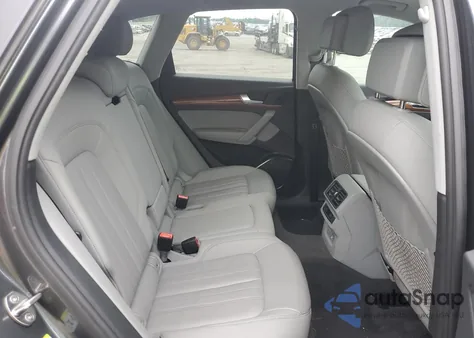 2022 Audi Q5 Premium z USA, uszkodzony, nr VIN WA1CKAFP1AA023701